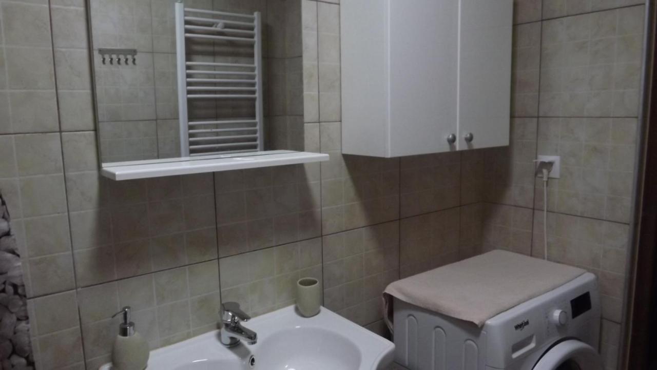 Casa De Oaspeti Boga Pietroasa  Extérieur photo